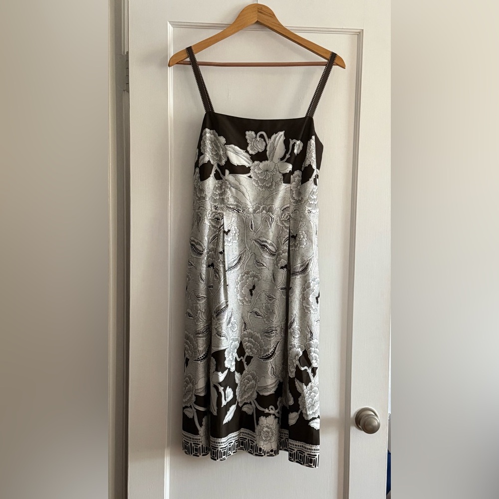 Ann Taylor Strapless Brown and White Floral Dress